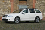 Ganz in Weiß: Skoda Octavia RS TDI Combi im Test