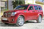 Der Harte und der Zarte im Test: Dodge klotzt mit dem Nitro