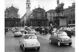 60 Jahre Fiat 500 Nuova: - Hier kommt die Maus für Millionen!