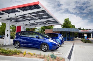 Hochleistungs-E-Tankstelle - Honda baut 940-Volt-Ladesäule