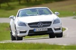 Mercedes SLK 55 AMG im Test: Bodenwelle grüßt Rückenwirbel