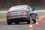 Jaguar XF 4.2 SV8: Jag-Point