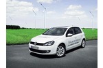 Golf Blue-e-Motion „unterm Dach“ des Bremer Plus-Energie-Hauses
