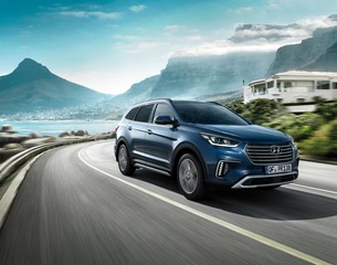 Hyundai Grand Santa Fe - Bremst nun auch für Fußgänger