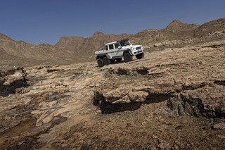 Mercedes G 63 AMG 6x6 - Für eine Achse mehr