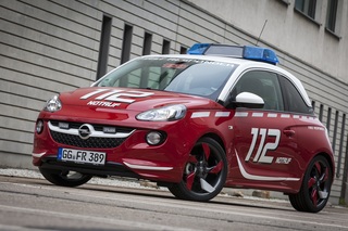 Kleiner Feuerwehr-Opel - Tatü-Tata, der Adam ist da