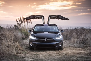 Test: Tesla Model X P 100 D - Sport-Van für Hollywood