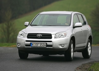 Gebrauchtwagen-Check: Toyota RAV4 (2006-13) - Ein zuverlässiger Fre...