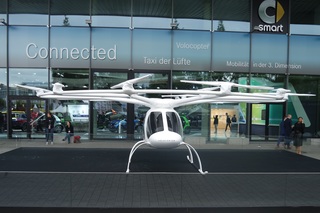 Die Überflieger der IAA - Abgehobene Visionen