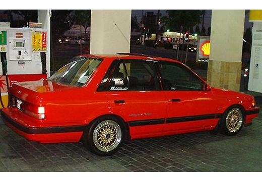 Bildergalerie: Mazda 323 Schrägheck Baujahr 1989 - 1994 - autoplenum.de