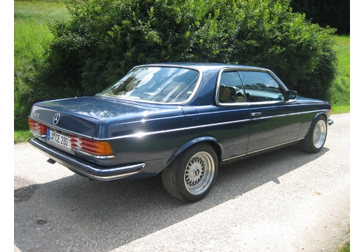 Мерседес w 123