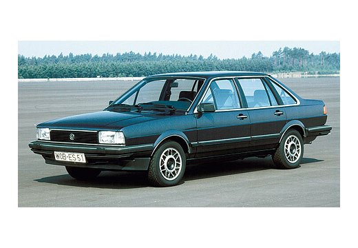 VW Santana 2.1 116 PS (1981–1984)