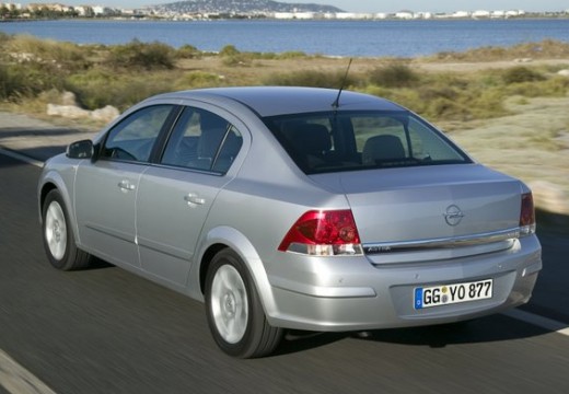 Opel Astra Limousine Alt