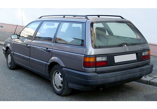 VW Passat Variant (1988–1993)