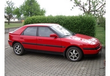 Mazda 323 Kompaktwagen (1989–1994)