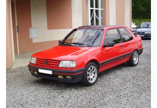 Peugeot 309 Limousine (1985–1993)