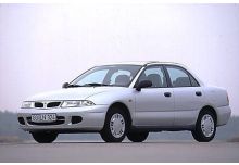 Mitsubishi Carisma Limousine (1995–1999)