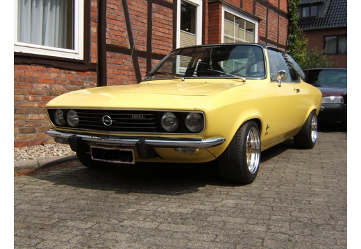 Opel Manta Coupé (1970–1975)