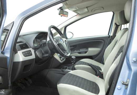 Bildergalerie: Fiat Grande Punto - autoplenum.de Bildergalerie: Fiat Grande Punto - autoplenum.de
