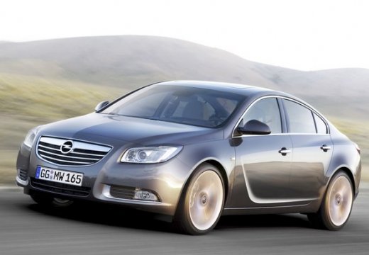 Opel insignia limousine