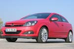 Opel Astra GTC Turbo: Feuerrotes Spielmobil