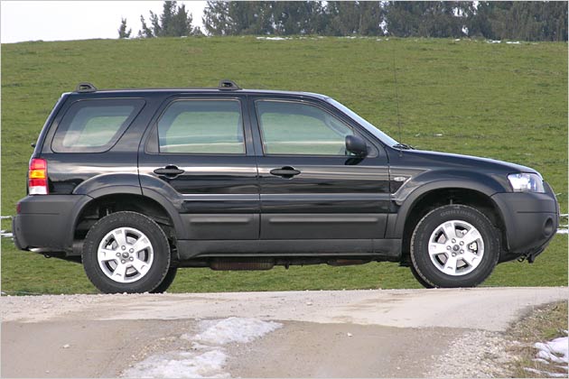 Bilder: Ford Maverick 2.3: Kompakter Softroader mit 150 Allrad-PS ...