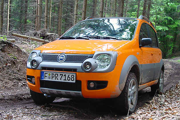 Bilder Fiat Panda 4x4 Cross Nobel Ausgerusteter Kleiner Kraxelbar Autoplenum De