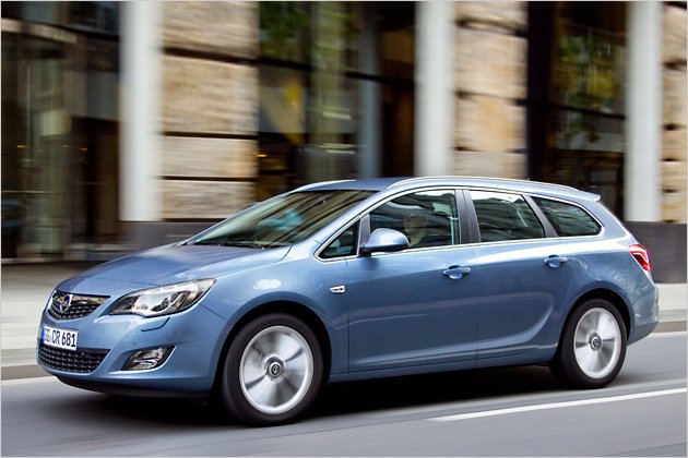 Bilder Nobel Geworden Opel Astra Sports Tourer Im Test Autoplenum De