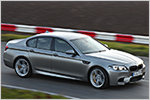 Kann vor Kraft kaum noch laufen: BMW M5 "30 Jahre M5" im Test mit t...