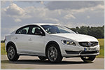 Hauptsache hoch: Test Volvo S60 und V60 Cross Country mit technisch...