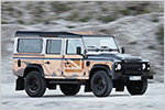 Ein Geländewagen-Klassiker geht in Rente: Der Land Rover Defender 1...