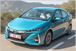 Neuer Toyota Prius Plug-in Hybrid im Test mit technischen Daten und...