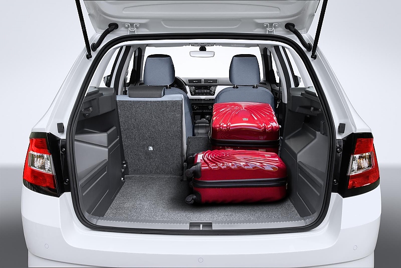 Bilder Skoda Fabia Combi Kompakt und geräumig autoplenum.de