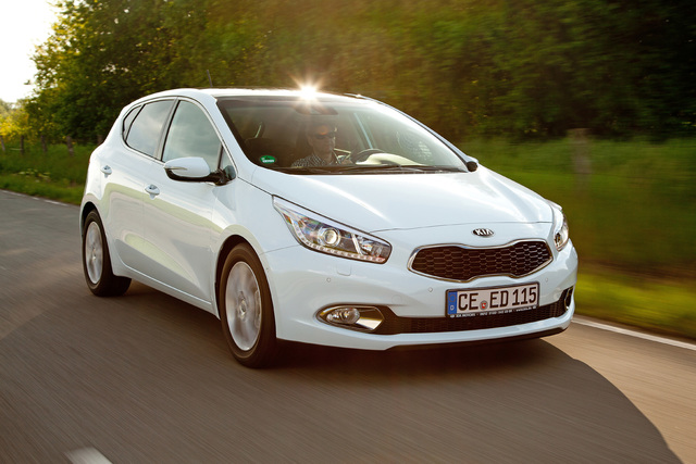 Bilder Ein Echter Europaer Gebrauchtwagen Check Kia Ceed Autoplenum At