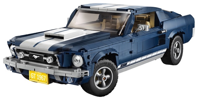 Ford Mustang GT Fastback von 1967 als Lego-Modell - Ponycar aus Plastik