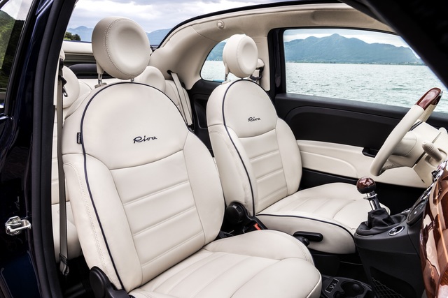 Bilder Maritimer Italiener Fiat 500 Sondermodell Autoplenum De