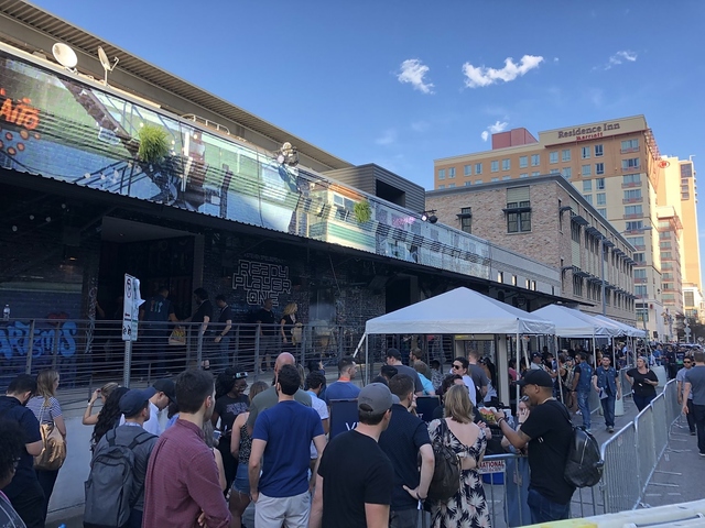 Bilder South by Southwest 2018 Texas digital ganz analog