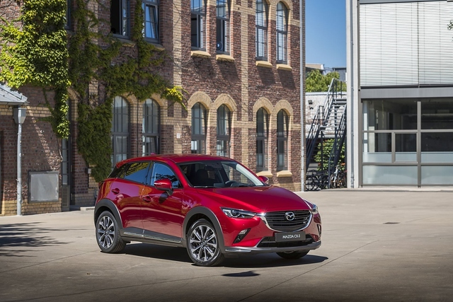 Bilder Mazda Cx 3 Skyactiv G 2 0 Detailarbeit Autoplenum At