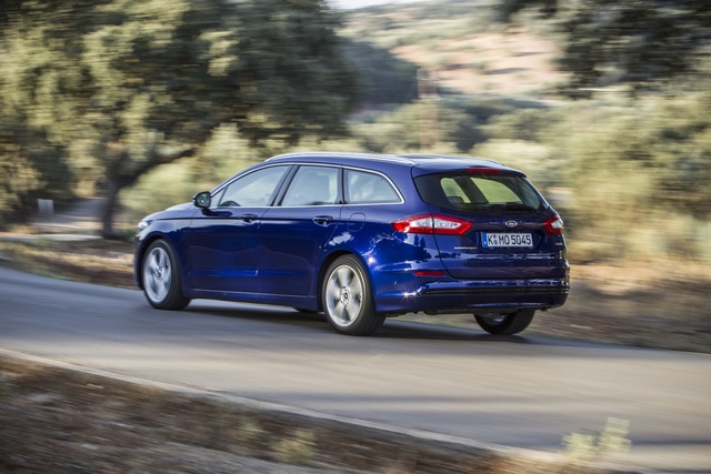 Ford Mondeo Turnier Hybrid  - Diesel-Alternative mit viel Platz 