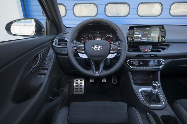 Bilder Eilige Dreifaltigkeit Hyundai I30 Sportmodelle Autoplenum De