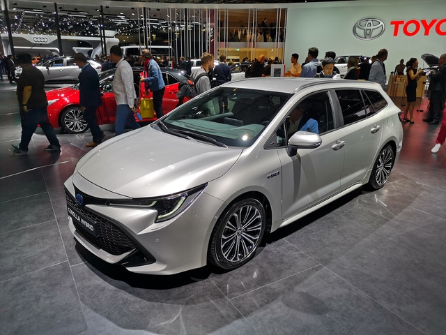 Toyota bringt Camry und Corolla zurück  - Bestseller für Europa