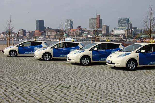 Nissan Leaf E-Taxi - Umweltfreundlich zum Ziel