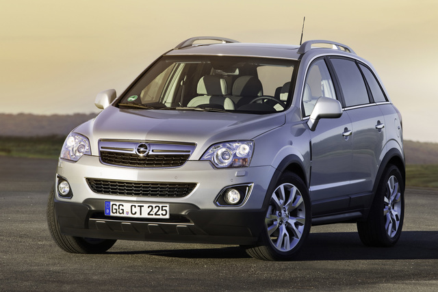 Bilder Das Familien Suv Kurzfassung Opel Antara Autoplenum De
