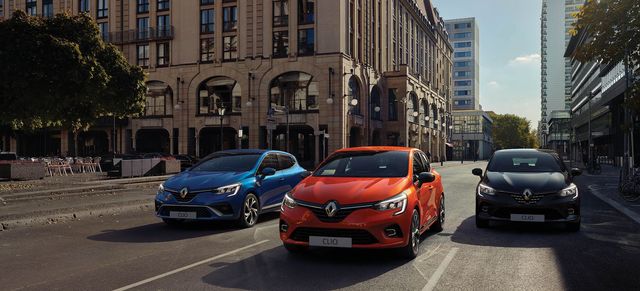 Bilder Grosser Kofferraum Riesiges Display Neuer Renault Clio Autoplenum De