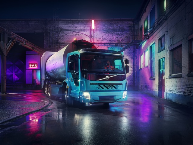 Bilder Entsorgung Auf Strom Elektrischer Lkw Von Volvo Trucks Autoplenum At