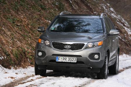 Bilder Praxistest Kia Sorento 2 2 Crdi 4wd Selbsttragend Autoplenum At