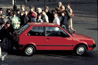 Tradition: Fünf Generationen Nissan Micra - Simpelligenter Spaßmacher