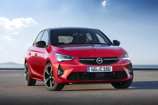 Opel Corsa - Mit Blitz und Matrixlicht