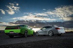 Dodge Challenger R/T vs. BMW M4 Coupé: Mehr Rauch für weniger Asche?