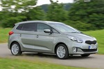 Kia Carens 2.0 GDI im Fahrbericht: Geräumig, variabel, aber auch kr...